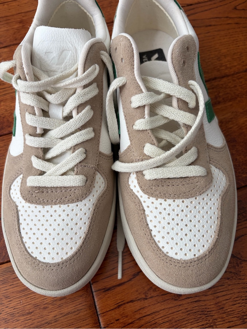 Veja Women‘s White and Tan Sneakers with Green 'V' Accent